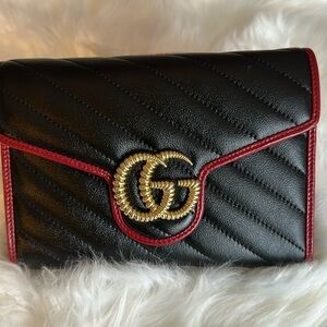 Gucci black/red sling bag